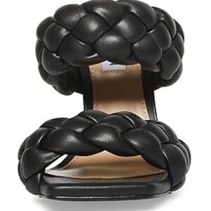 🆕 “Kenley” Steve Madden Elegant Black Braided Heels! 💥